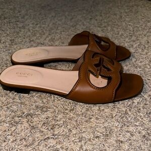 Gucci Leather Logo Cutout Flat Sandals